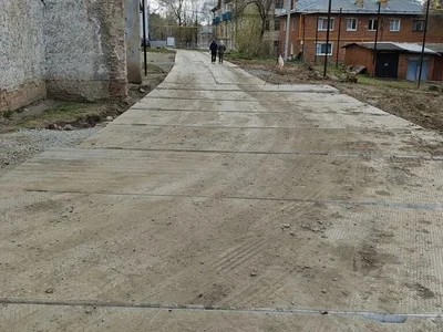 Апрель